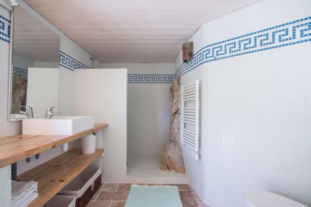 Bas De Au Milieu Des Oliviers. Apartamento *