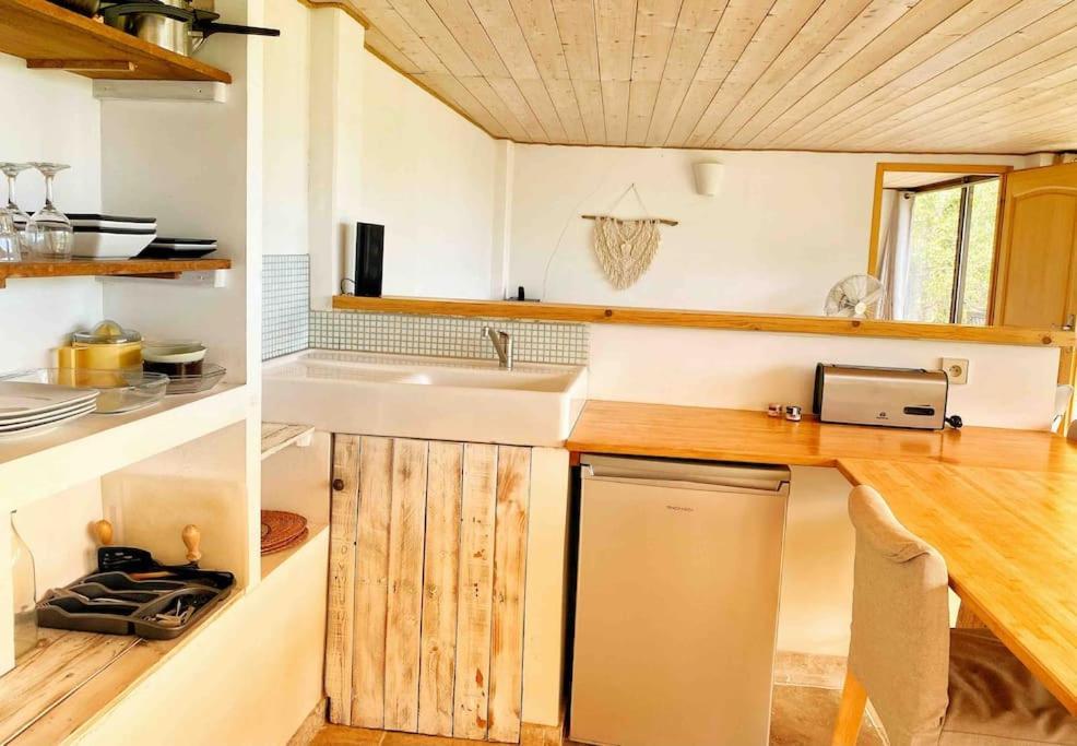 Bas De Au Milieu Des Oliviers. Apartamento *