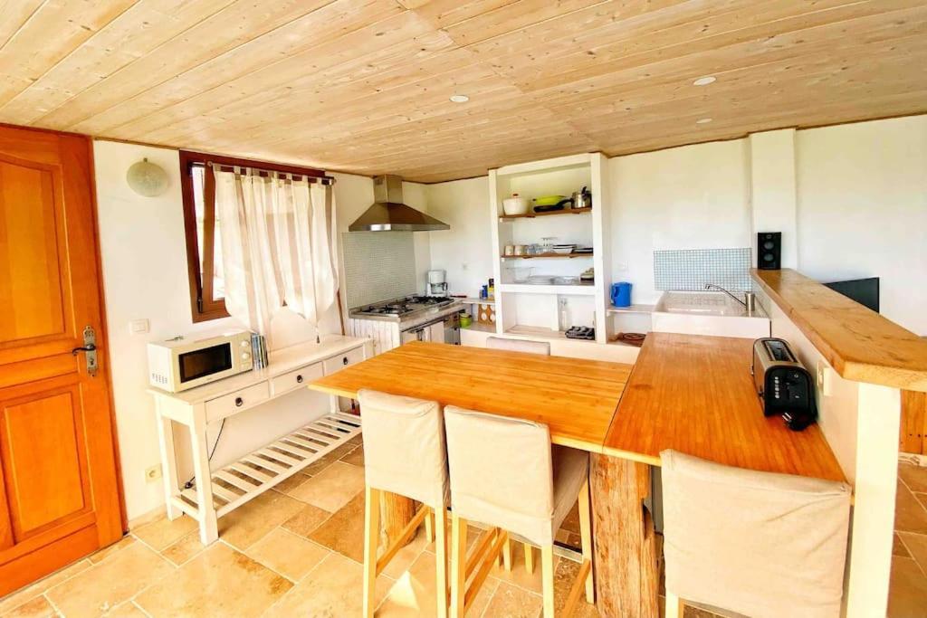 Bas De Au Milieu Des Oliviers. Apartment